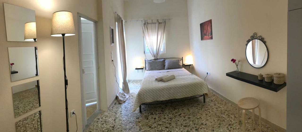 Sunshine'S House Near The Beach, 10 Min From The Airport Artemida  Exteriör bild
